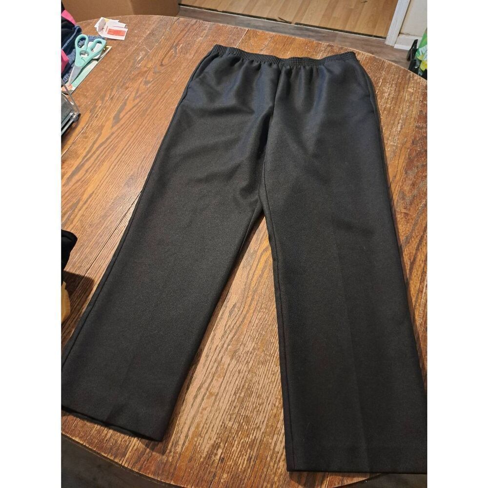 Alfred Dunner Womens 16W Black Pull On Bootcut Pants Elastic Waist Pockets